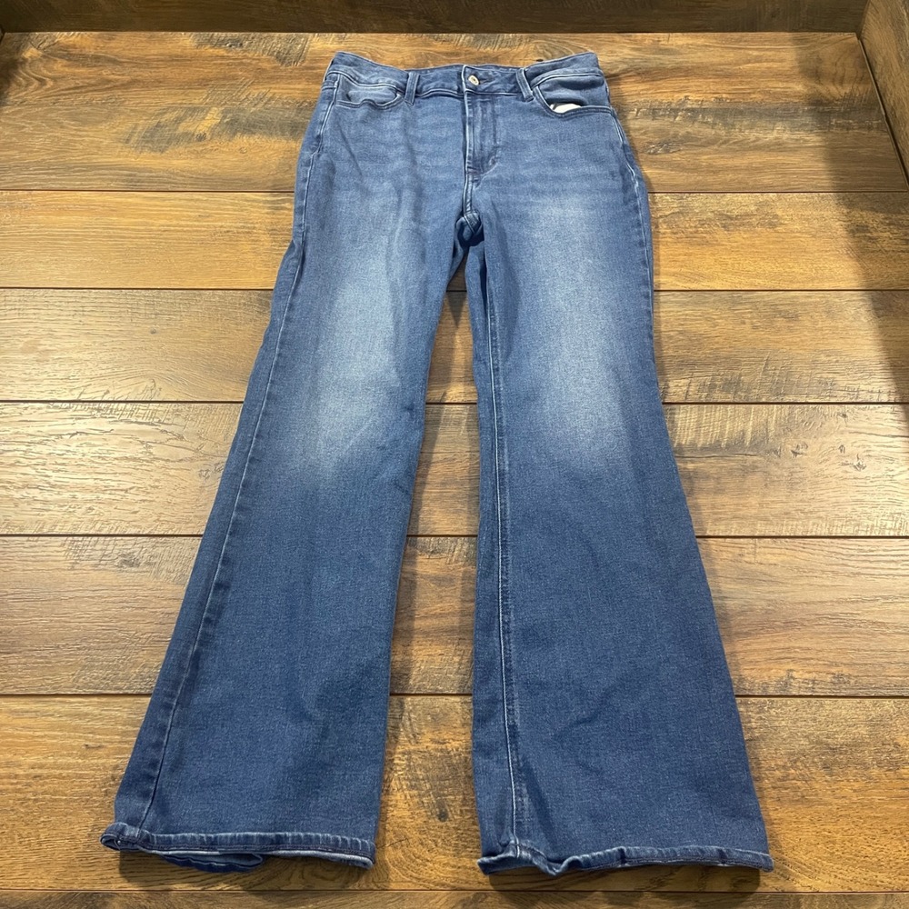 Old Navy Wow Flare Jeans Women 8 High Rise Blue Stretch Denim Boho Street Grunge